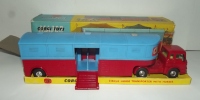 Corgi 1130 Chipperfields Circus --->  view description and images
