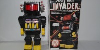 ROBOT "Action Invader" ---> vedi descrizione e immagini